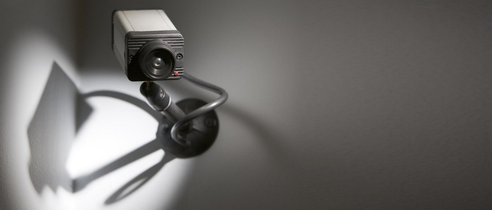 Как обнаружить скрытые видеокамеры | Блог Касперского