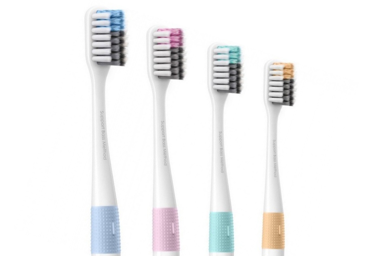 фото Набор зубных щеток xiaomi dr. bei bass method toothbrush multicolor (4 шт)