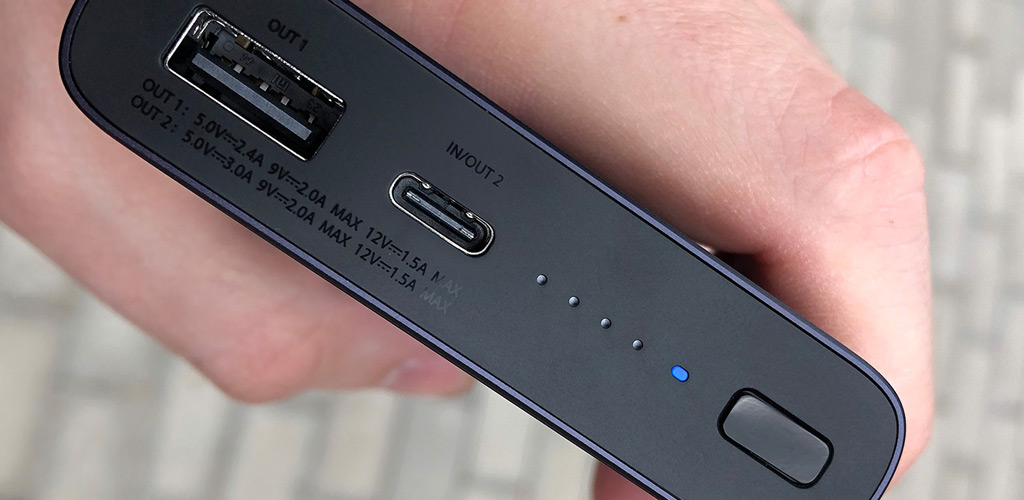 Xiaomi (Mi) Wireless Charger 10000mAh - Индикатор заряда
