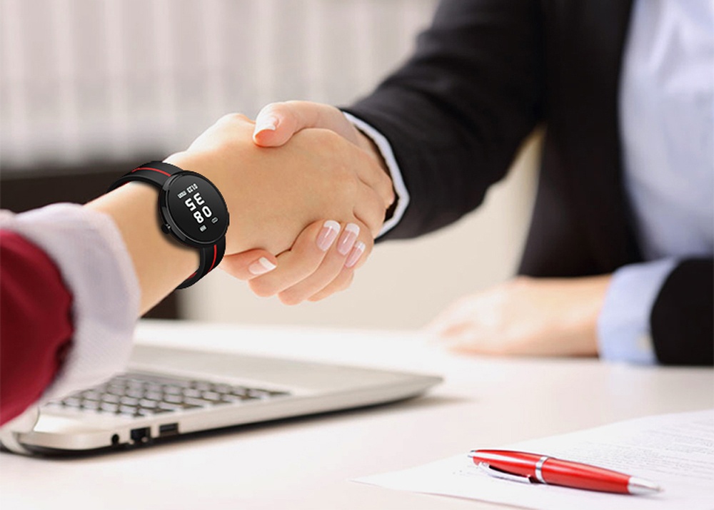 спортивные смарт часы SMART WATCH V06 RED