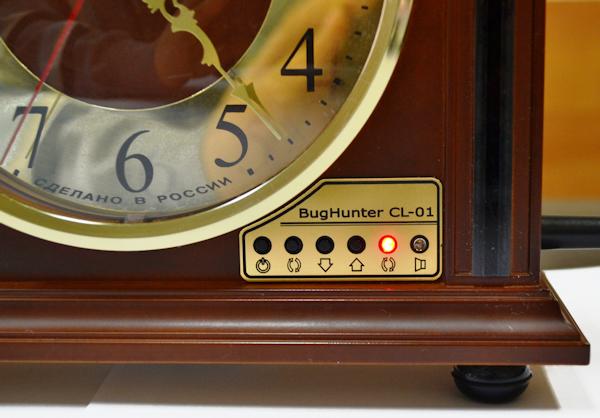 обнаружитель прослушивающих устройств в виде часов в увеличении BugHunter Professional CL-01
