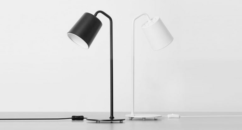 Xiaomi Yeelight Minimalist E27 Desk Lamp удобная настольная лампа, выполненная в минималистичном дизайне