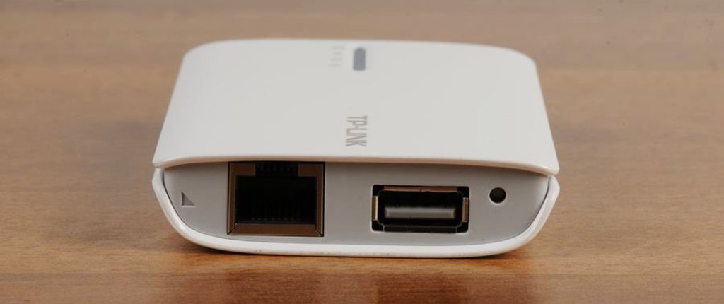 TP-LINK TL-MR3040 – компактным Wi-Fi роутер, оснащенный USB-портом для подключения 3G/4G модемов.