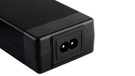 Зарядное устройство для гироскутеров